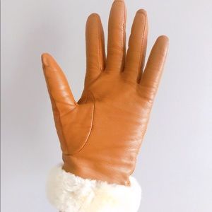 Ugg women’s leather glove